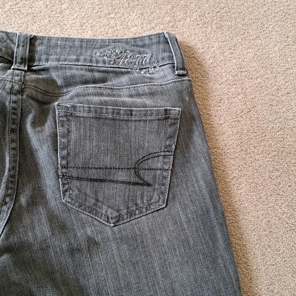 American Eagle Jeans 77 Straight Womens Denim Size 10 Grey - Picture 11 of 14